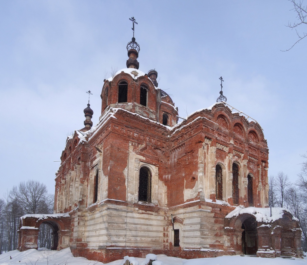 Город холма новгородской. Рдейский монастырь Новгородская область. Рдейский монастырь монастыри Новгородской области. Заброшенный монастырь Рдейский.